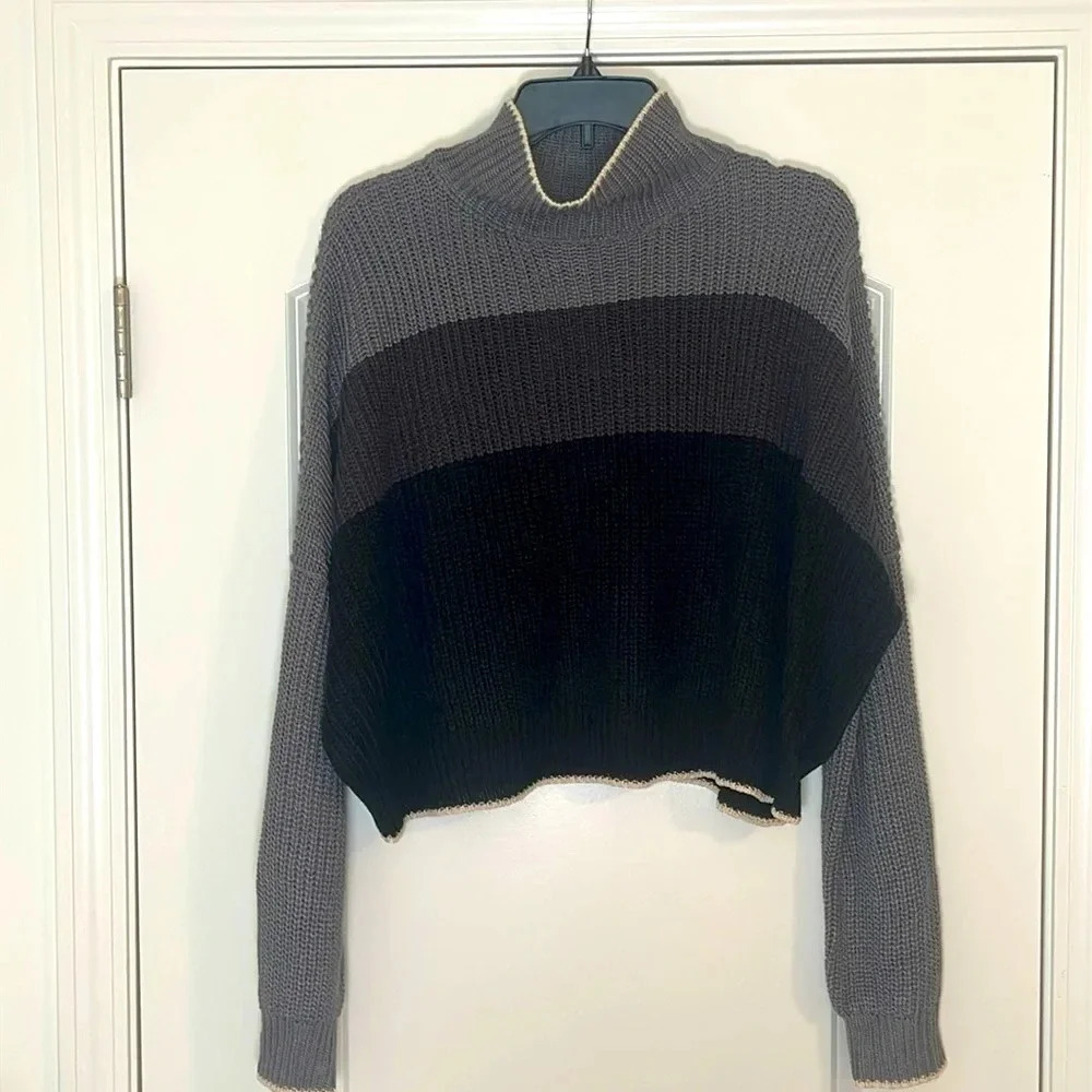 NWT Wonderly Cotton Blend Striped Oversize Crop Sweater Size Large NWT